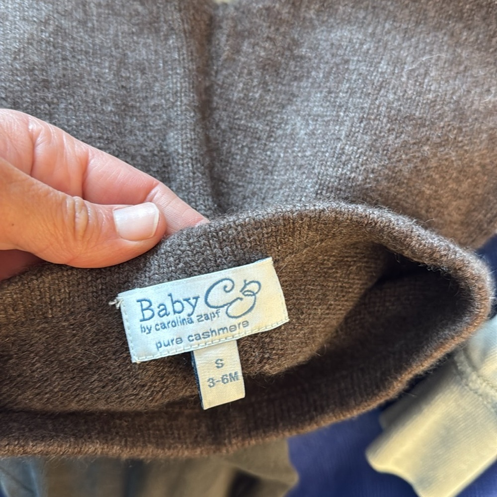 Striped Blue and Brown Cashmere Sweater Set with Pants Size 3-6 months - Picture 4 of 7